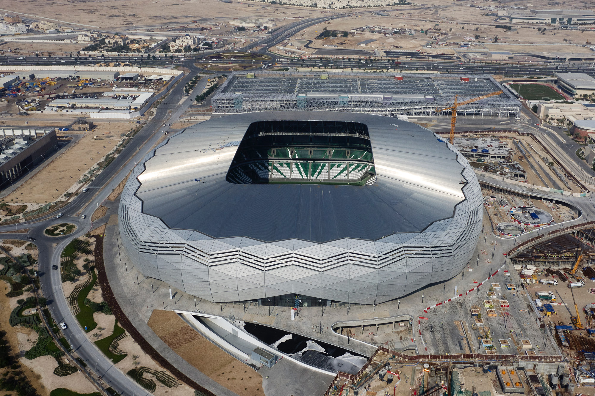 Qatar_FIFA_stadium_aerial